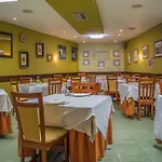 如拉切拉格兰酒店