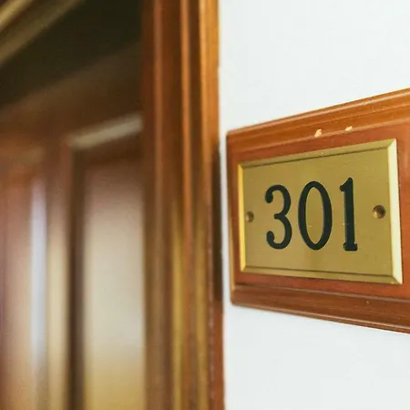 Gran Rural Cela Belmonte De Miranda