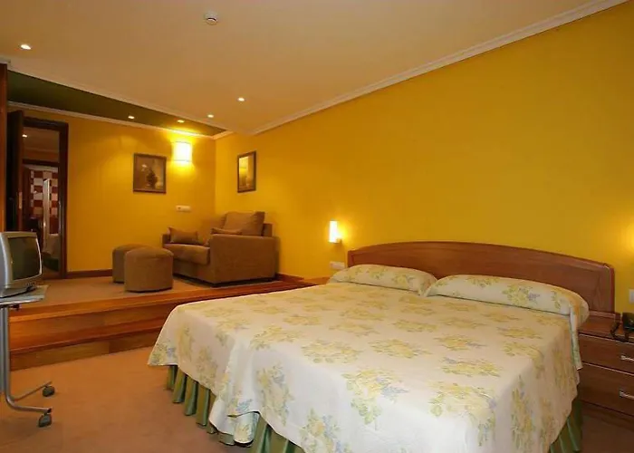 Gran Rural Cela Hotel Belmonte De Miranda