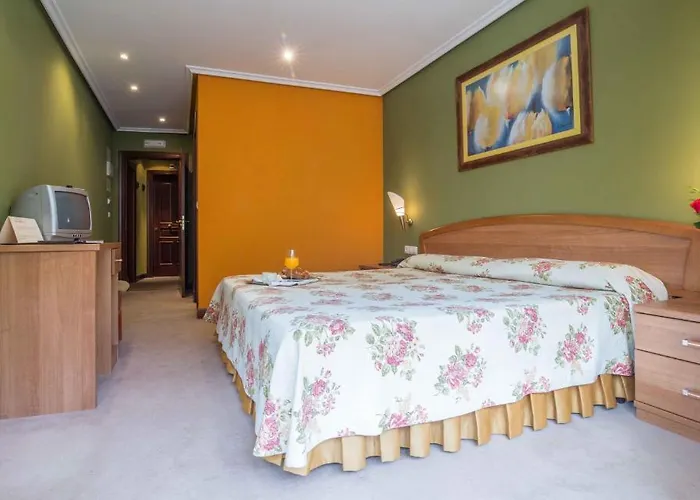 Gran Rural Cela 3* Belmonte De Miranda