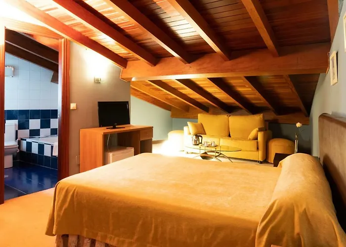 如拉切拉格兰酒店 贝尔蒙特·德米兰达