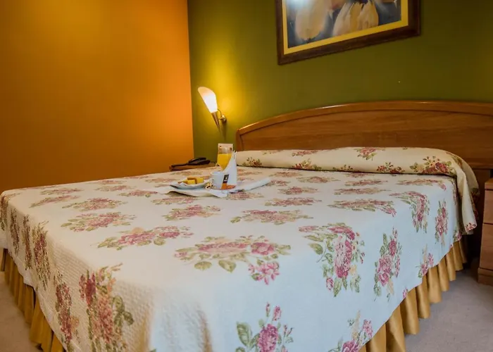 Gran Rural Cela Hotel Belmonte De Miranda